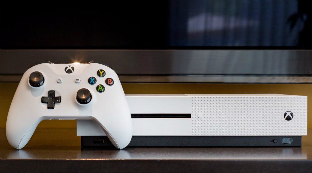 Xbox One Outsells PS4 in October 2016