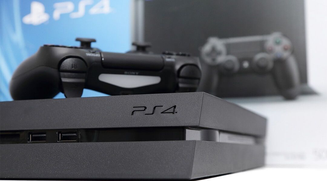 PS4 Tops Console Sales for December 2015